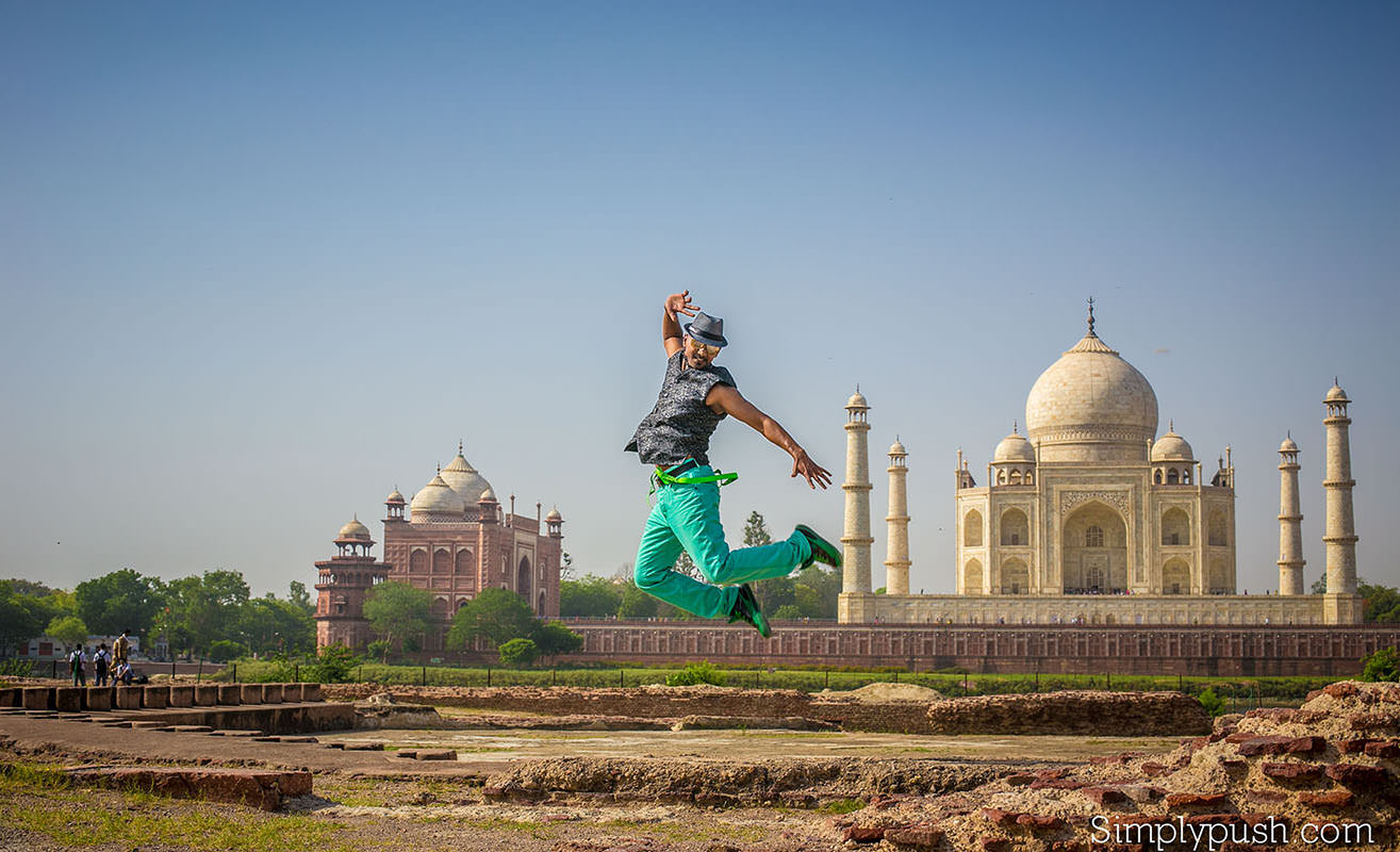 taj-mahal-india-photography-pic-of-couple